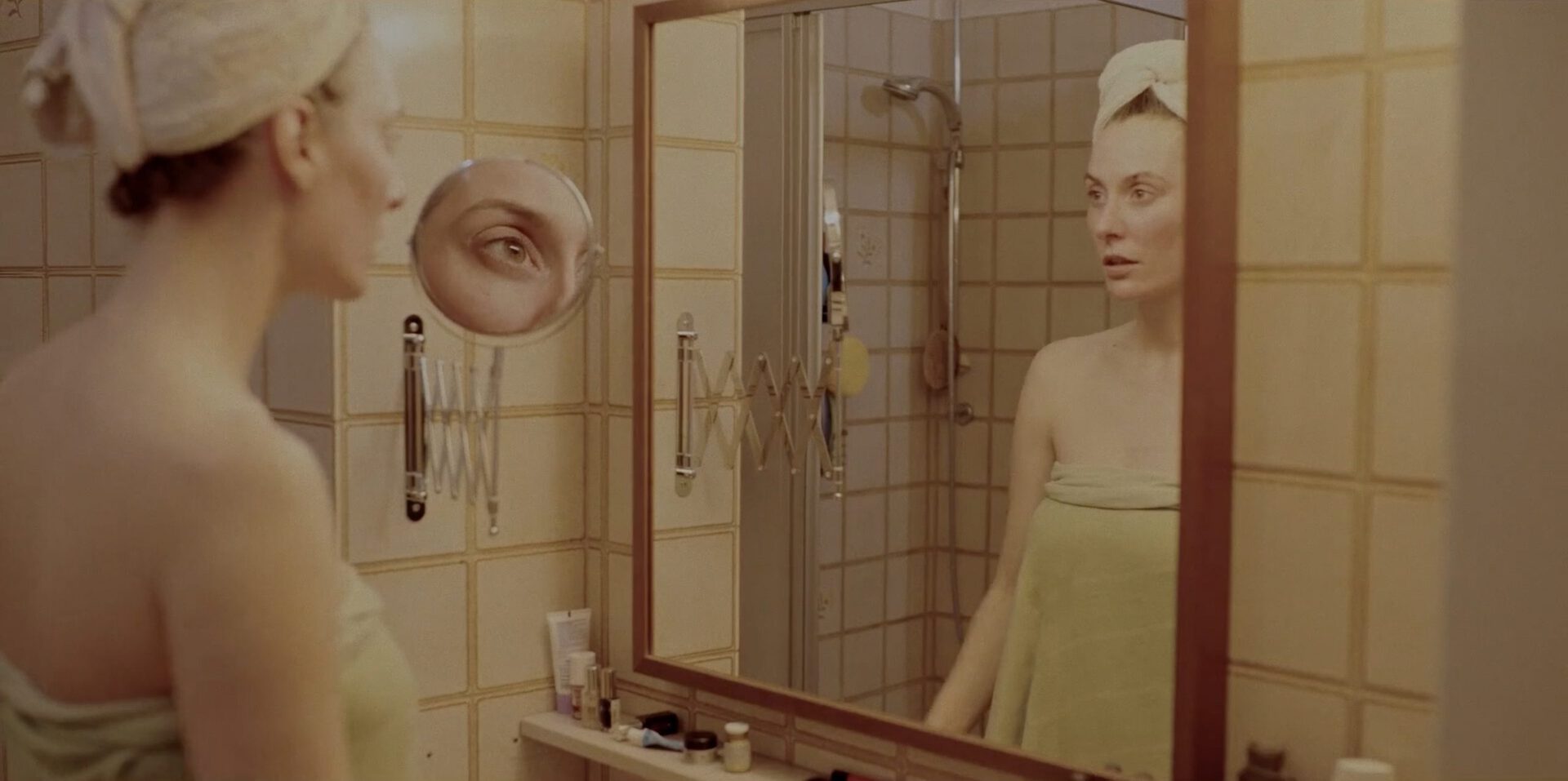 Rosa Aiello, Caryatid Encounters, 2021 (film still)