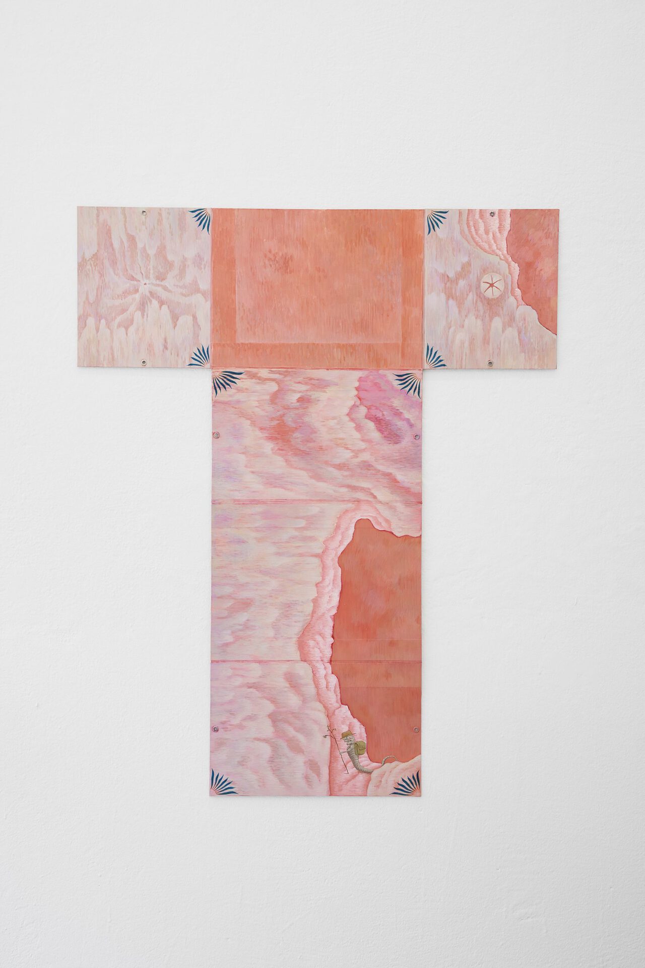 Yong Xiang Li, Chestburster go hiking in a pomegranate landscape, 2021, Acrylic on cotton on cardboard, eyelet, synthetic ribbon, 25 x 30 x 40 cm, unfolded: 110 x 90 cm