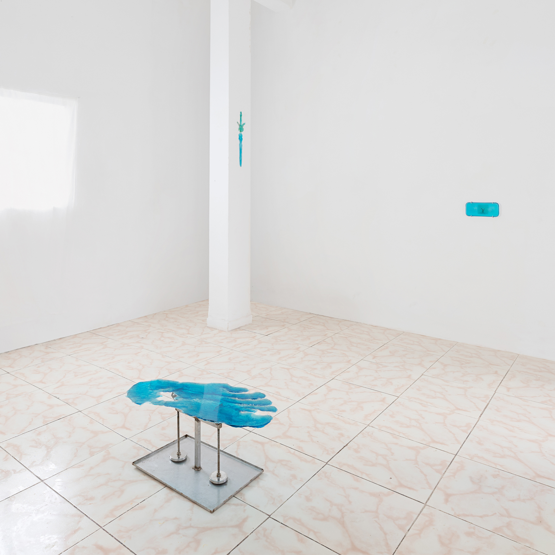 Constantin Hartenstein pasa la pipa installation view, La Limonera Santa Cruz de Tenerife