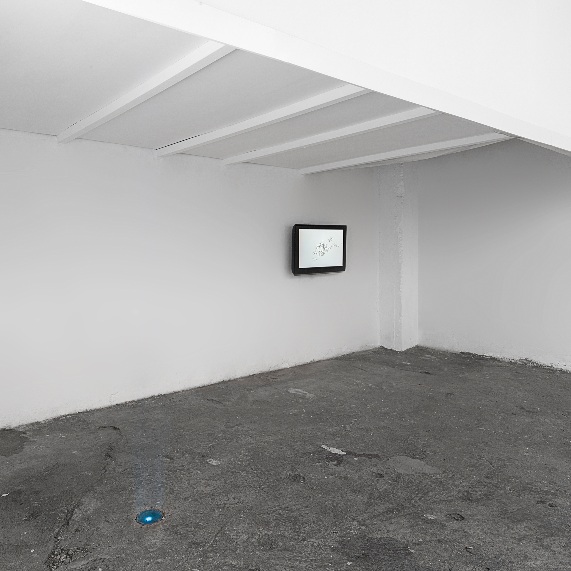 Constantin Hartenstein pasa la pipa installation view, La Limonera Santa Cruz de Tenerife