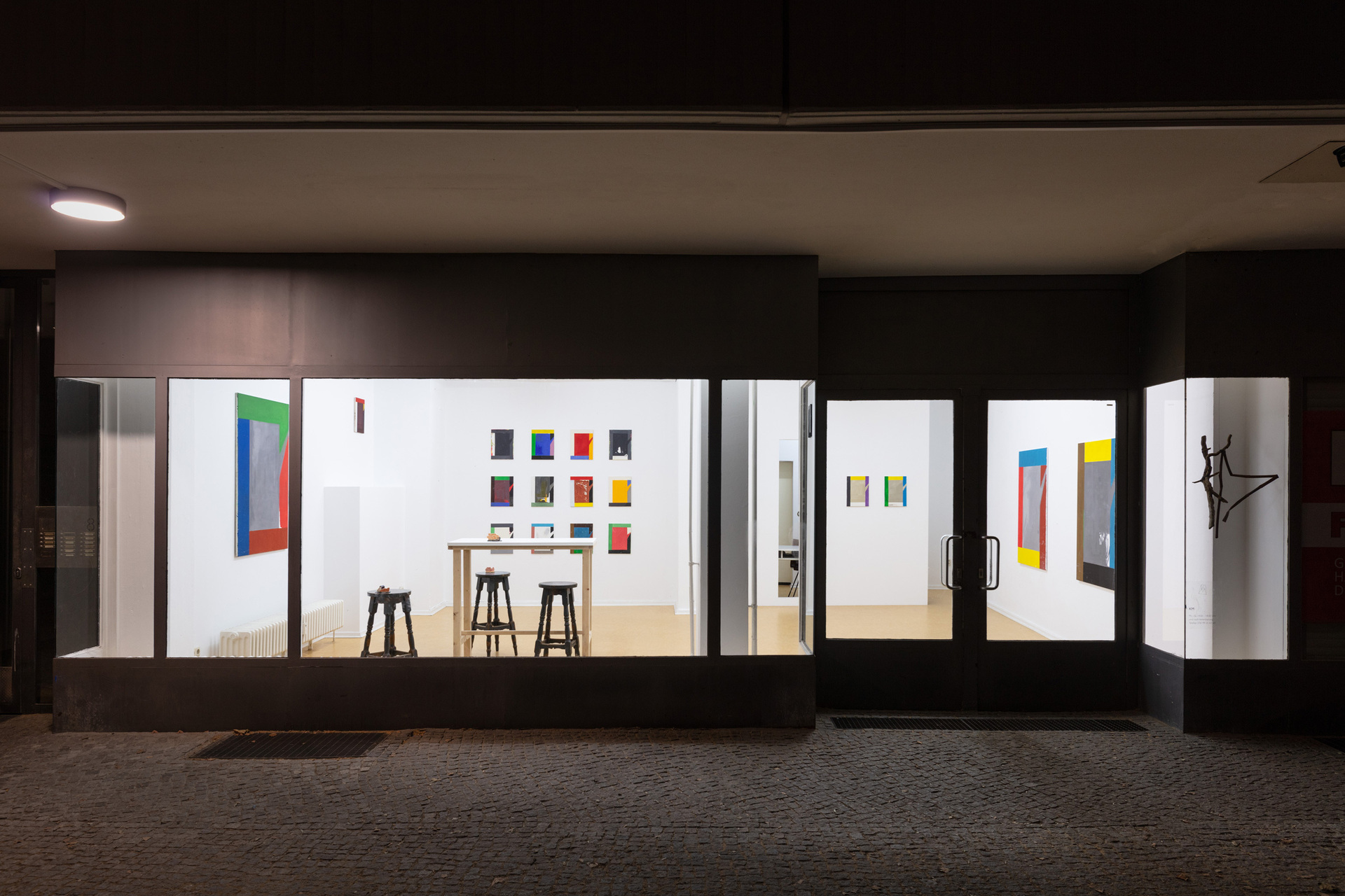 Exhibition view "Backyard Comedy"