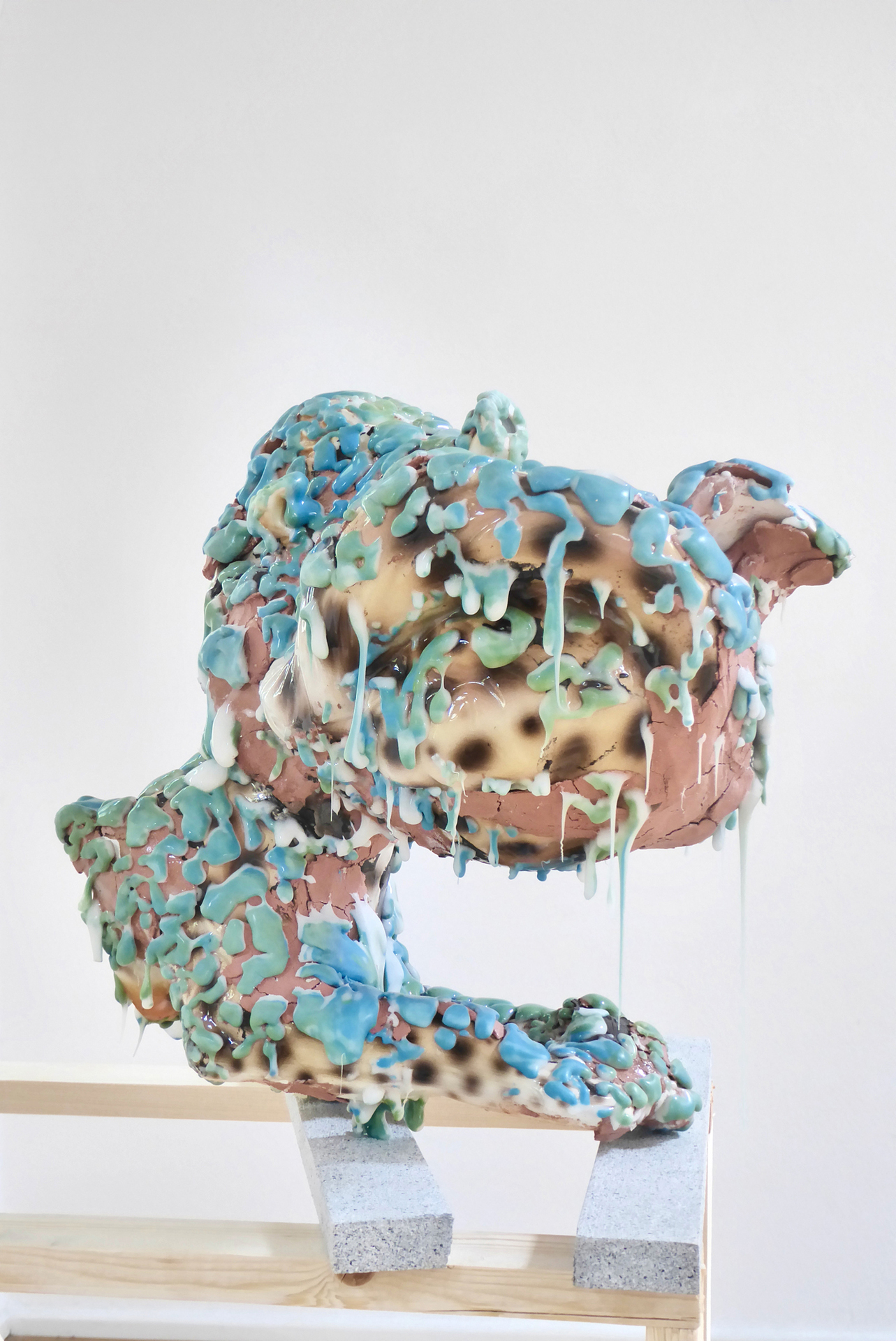 Julia Klemm, untitled, 2021, ceramic, glaze, second-hand ceramic leopard, 32 x 28 x 33 cm