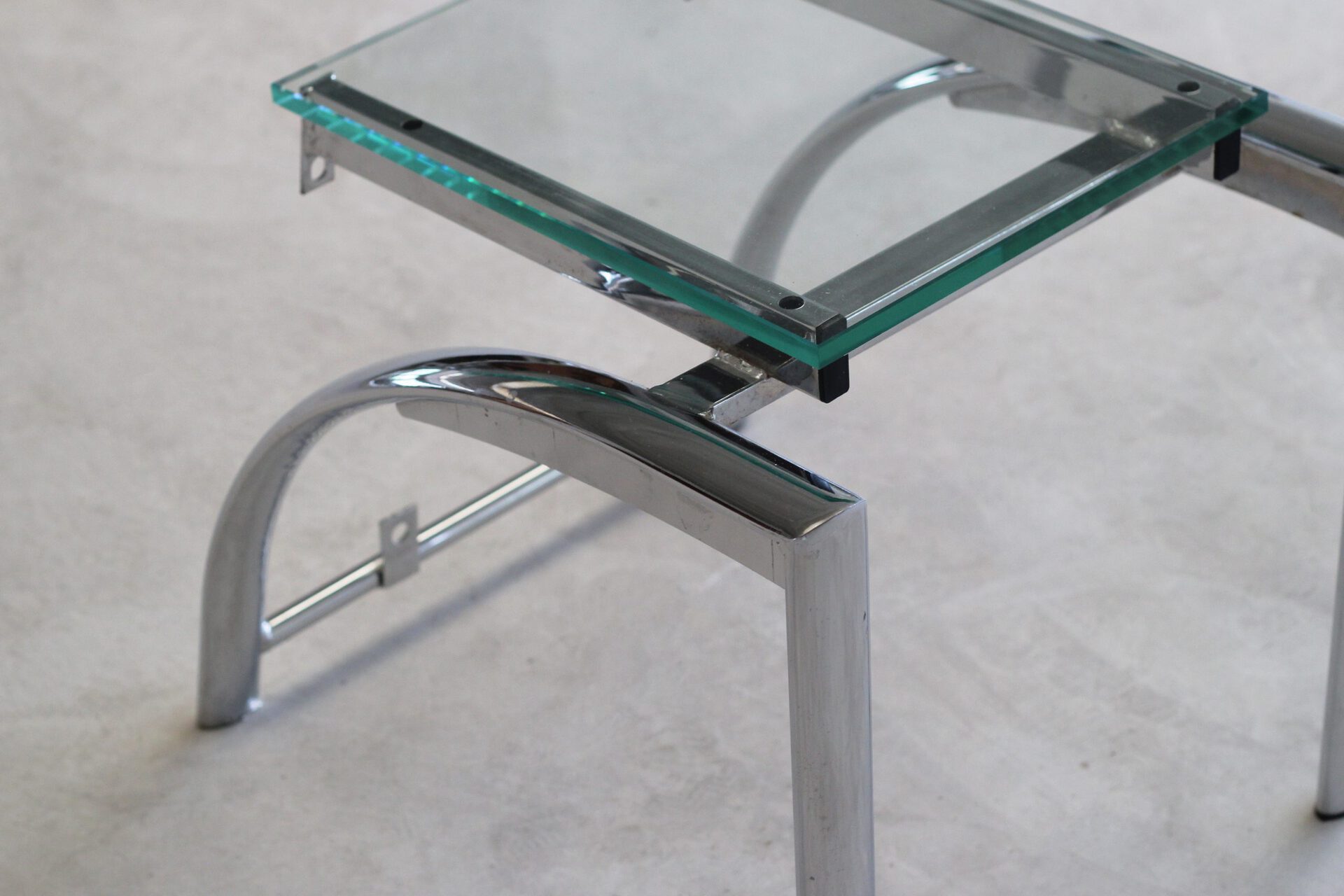 Untitled, 2021 (detail), Chromed steel, glass