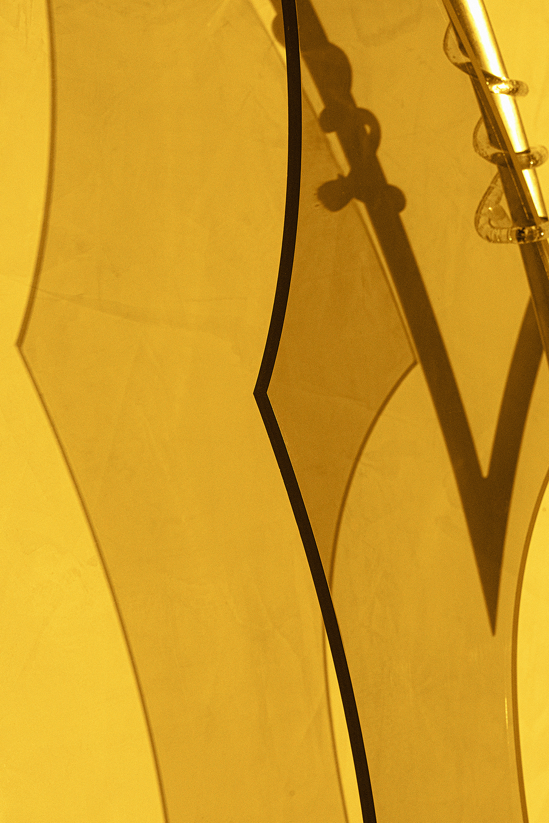 Szilvia Bolla, Aron Lodi, Elegy of the butterfly, 2021, steel, plexiglass, electrical cables, 160x100x20cm, detail1