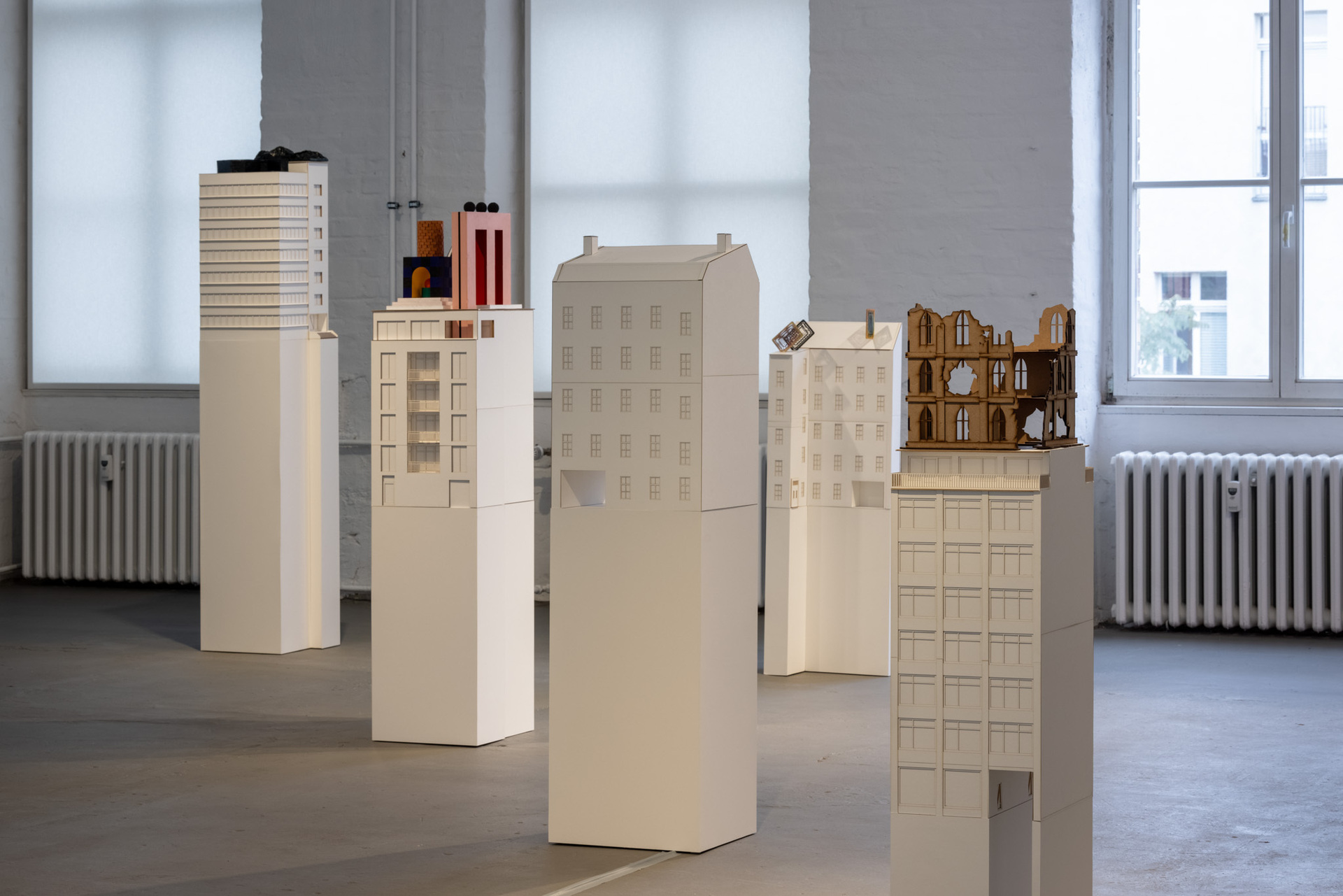 Shirin Sabahi, Plinth Series, Installation View, BPA// Exhibition 2021, KW Institute for Contemporary Art, Berlin 2021