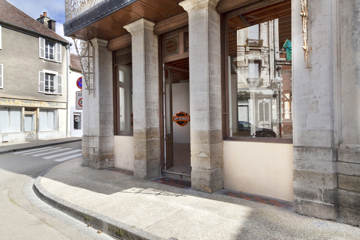 Fabian Boschung, G.G.G, exhibition view, Café des Glaces, Tonnerre