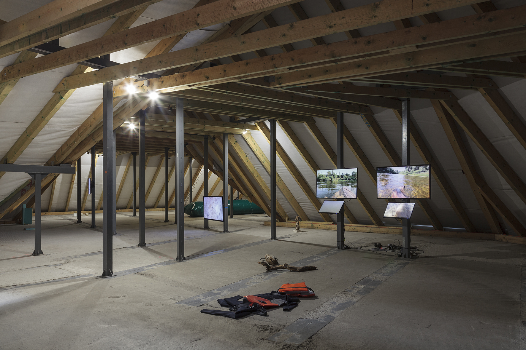 Ján Gašparovič_Bloop_exhibition view_2021
