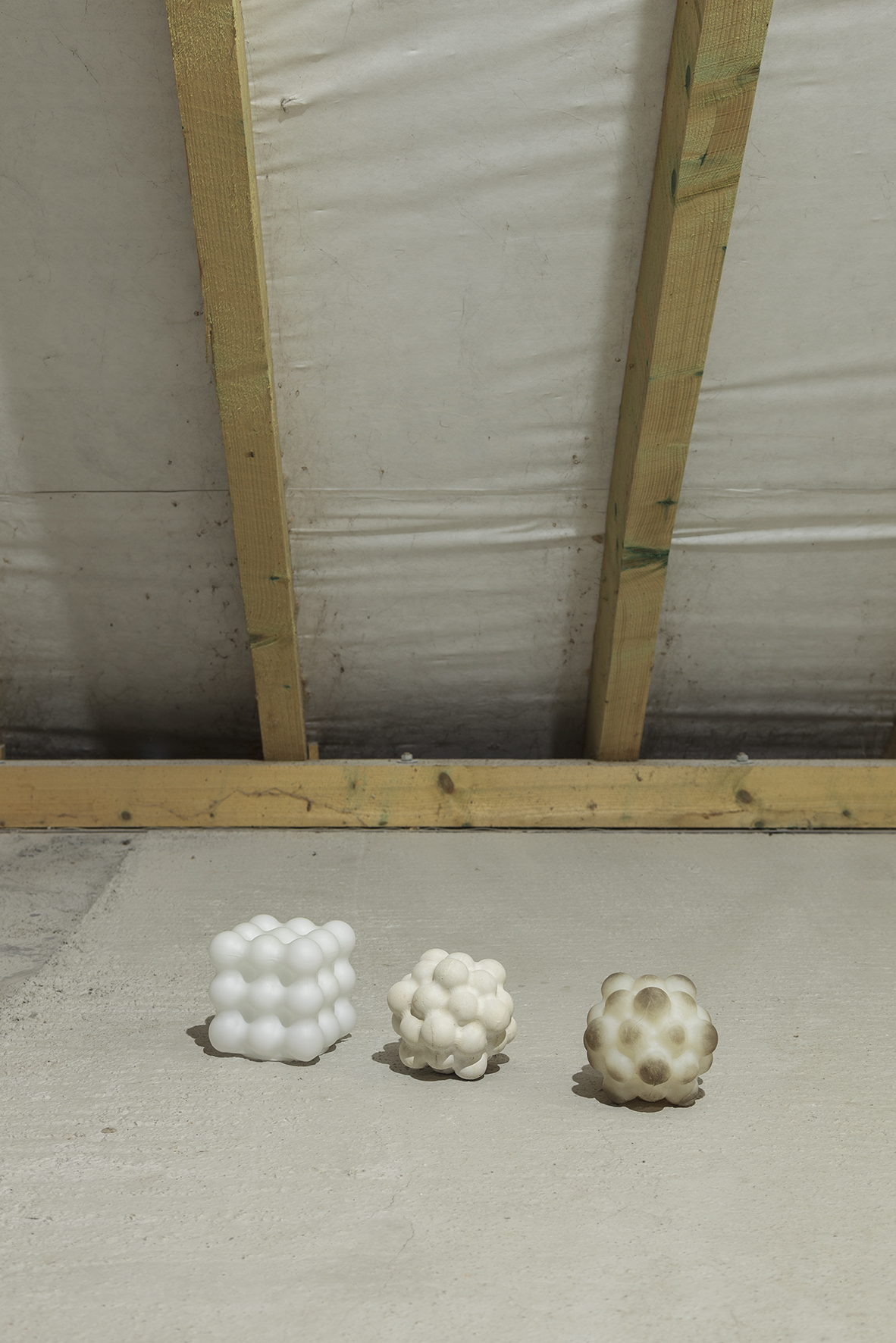Matej Gavula_Cluster trilogy, 2021, glass, concrete, silicone