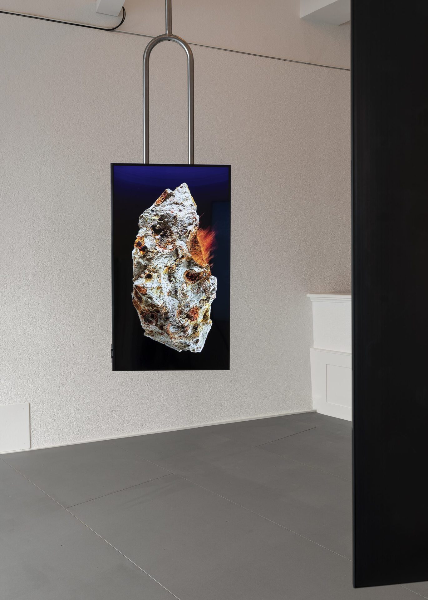 Installation views of the exhibition "Seemingly Incurable Sensation of Temporal Ambiguity" (2021) at the KRONE COURONNE / Lithic Alliance, Notes on Erasure, 2021. Photo: © Michal Florence Schorro.