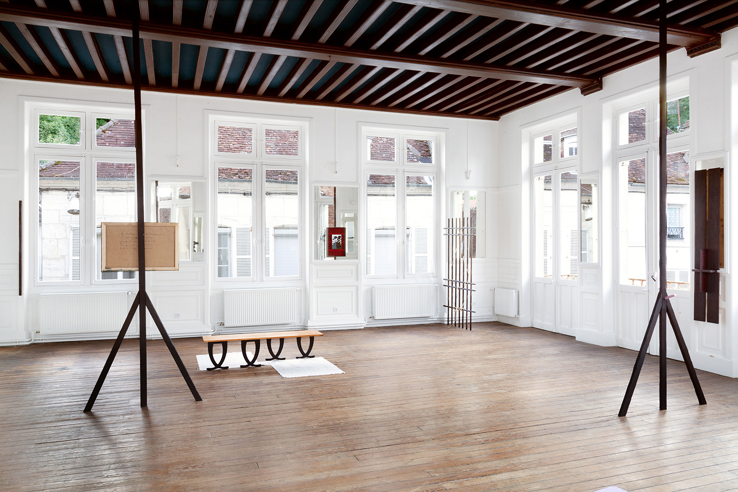 Marco Rigoni, Drah’ di net um, exhibition view, Café des Glaces, Tonnerre