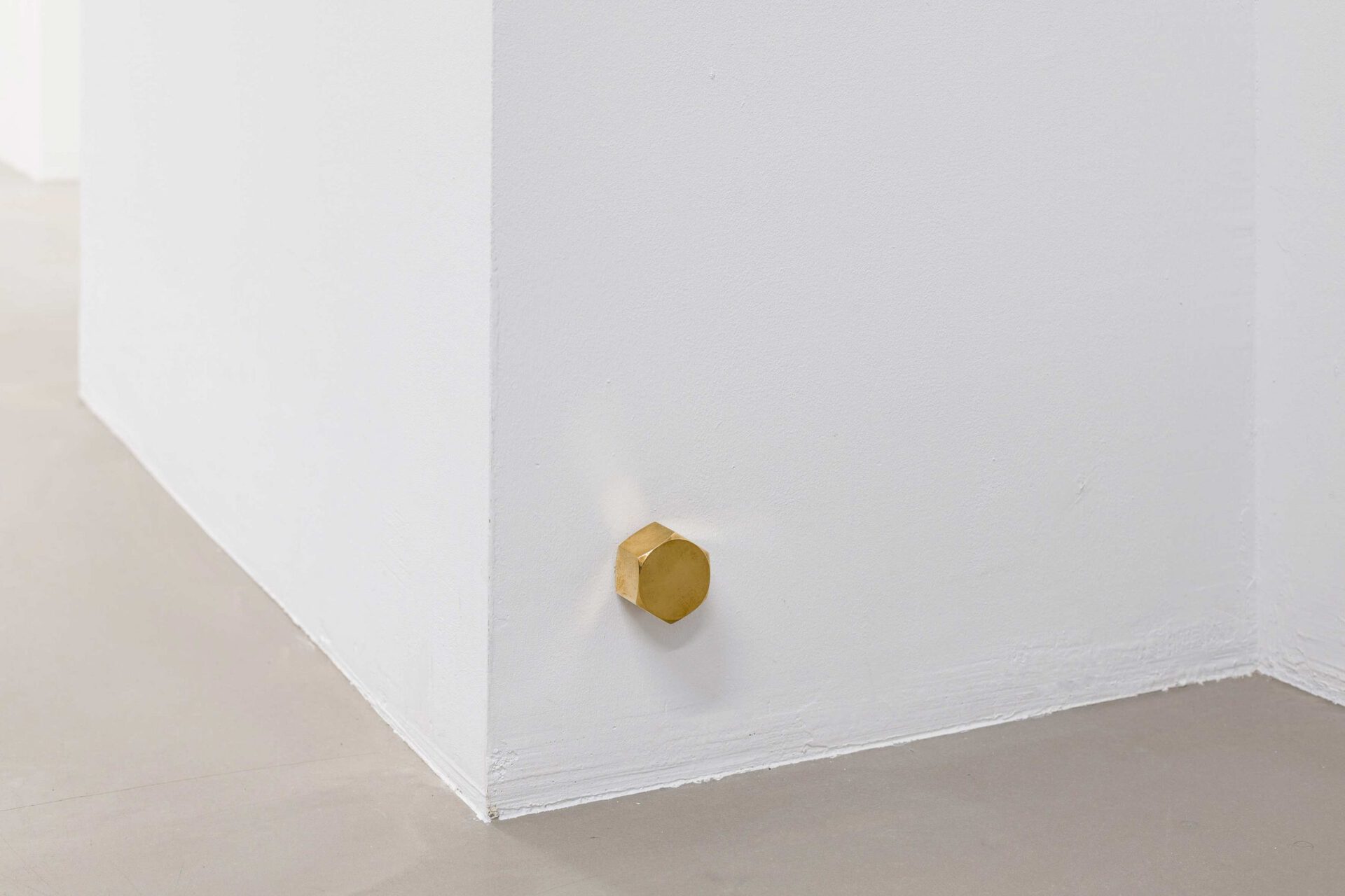 Phanos Kyriacou, Water, 2021, polished bronze, 4 x 4 x 2.5 cm.