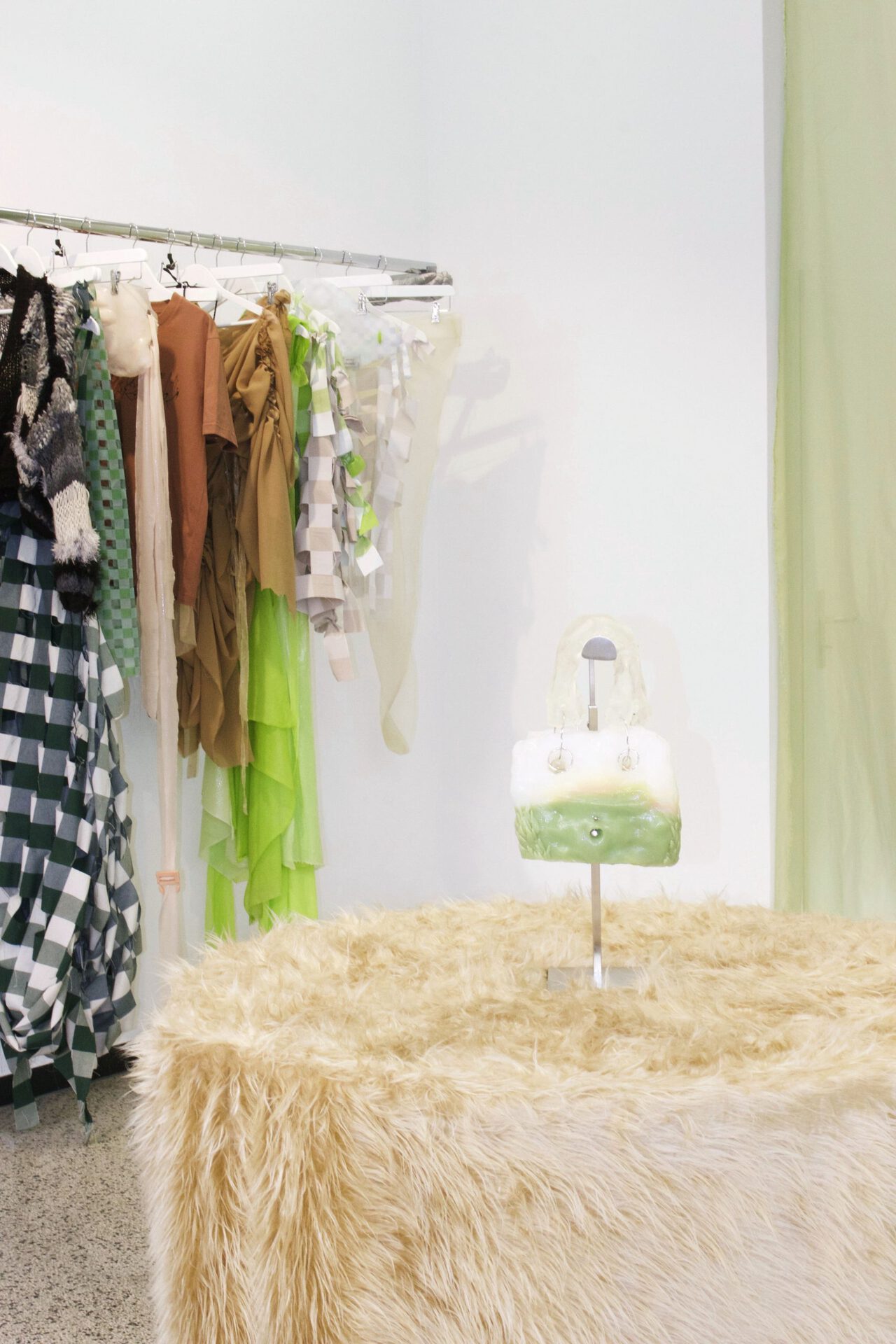 un-zu ha-nul lee, isabell hofmann, OUTSIDEIN CHEVALIER, Peridot Bag, 2021