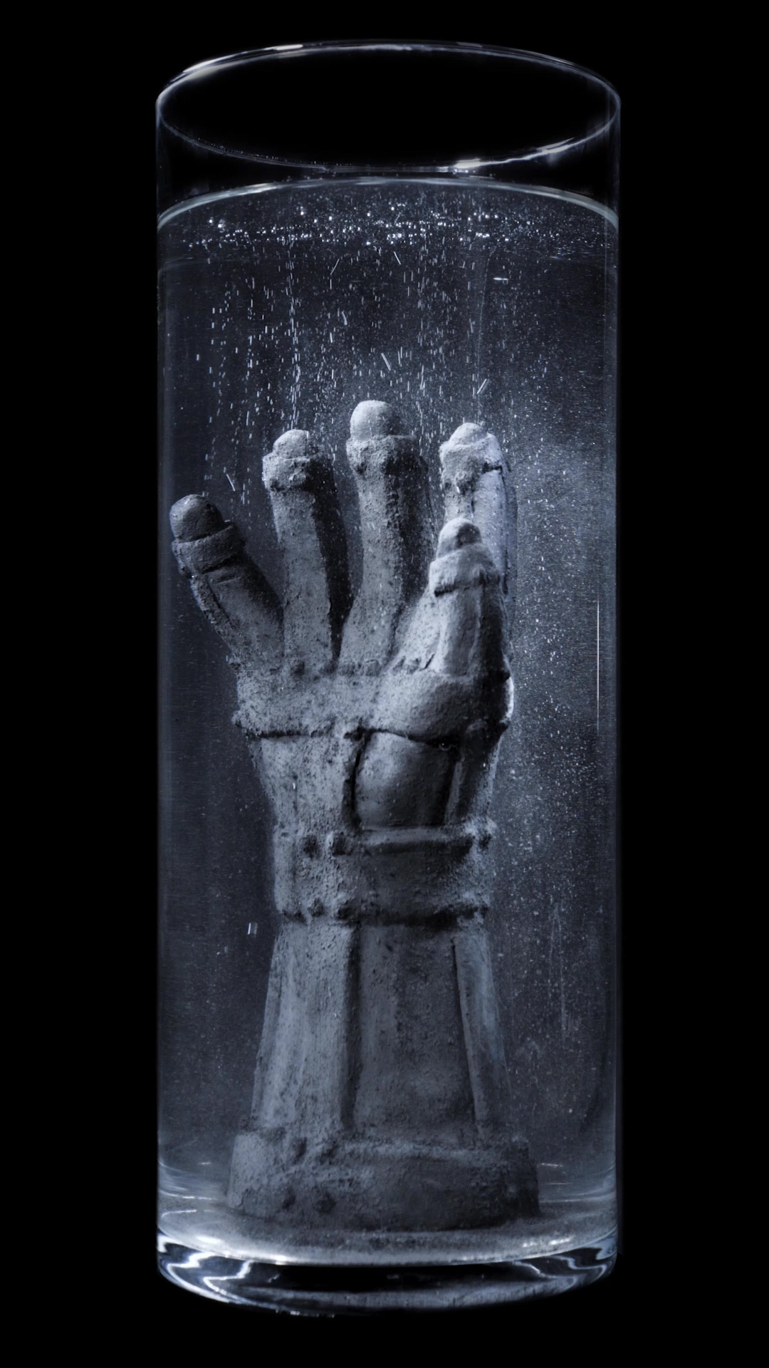 Keegan Luttrell, Gauntlet (installation view), 2021, dims variable, video still