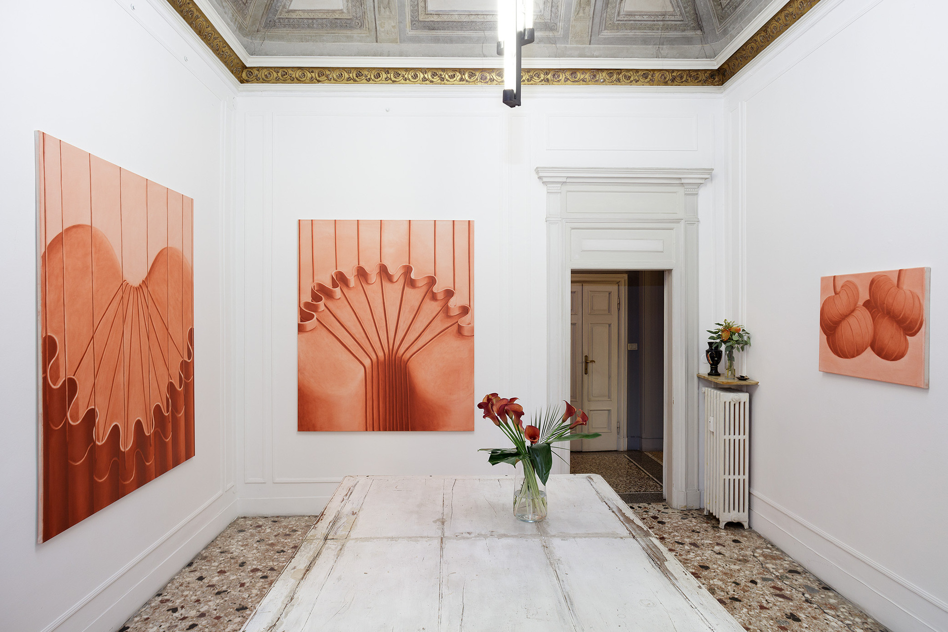 Pia Krajewski, oT (Apparat Back) 2021, oil on canvas, 180x150cm, oT (Apparat) 2021, oil on canvas, 180x150cm, oT (Twins) 2021, oil on canvas, 60x80cm