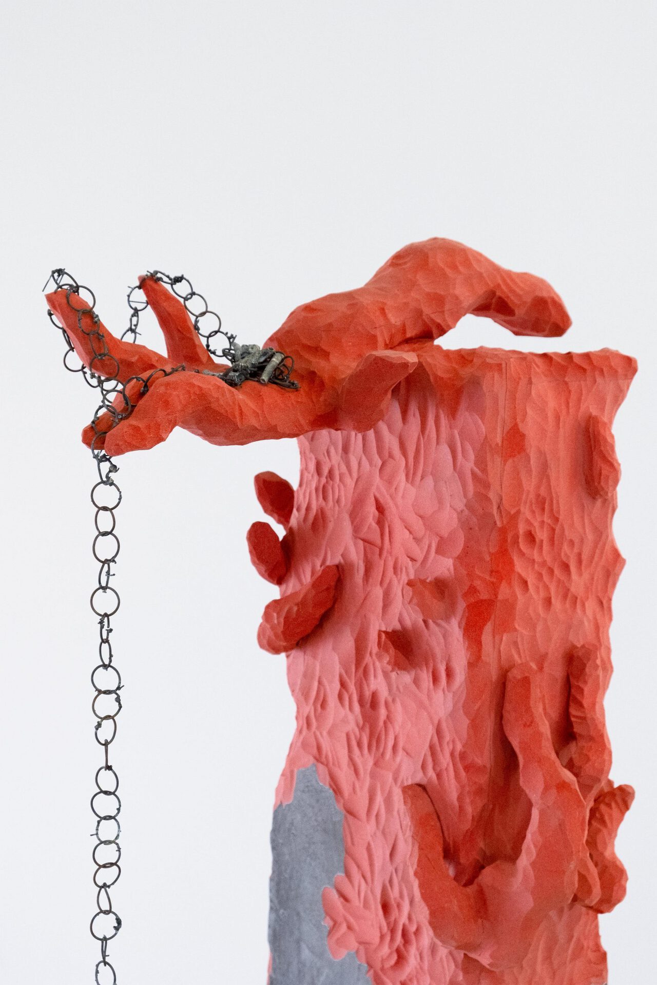 Cédric Esturillo, offrande (2), 2021 variable dimensions wood, steel, ceramic, jewelry, shellfish, ground, plants, paint.