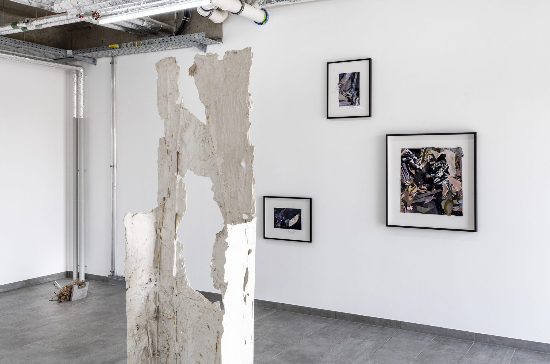 Group Show, Public Relations, 2021, installation view, STUDIO PERAGINE left to right: Ida Lennartsson, Espen Melin Hagedorn, Alice Peragine Photo: Helge Mundt