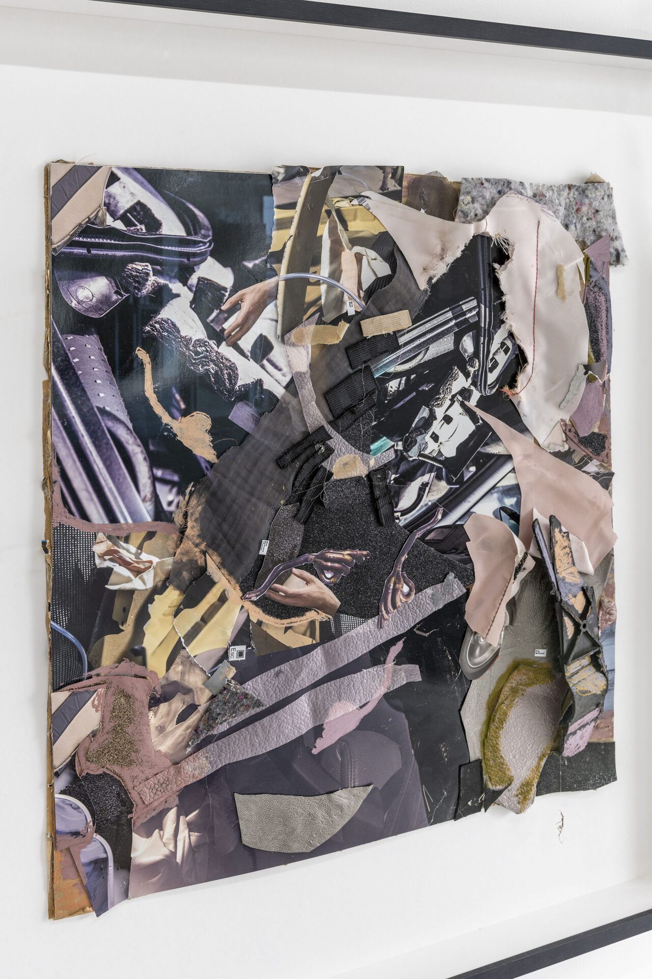 Alice Peraginge, Im fragilen Wald der Zwischenzeit, 2021, Collage Photo: Helge Mundt