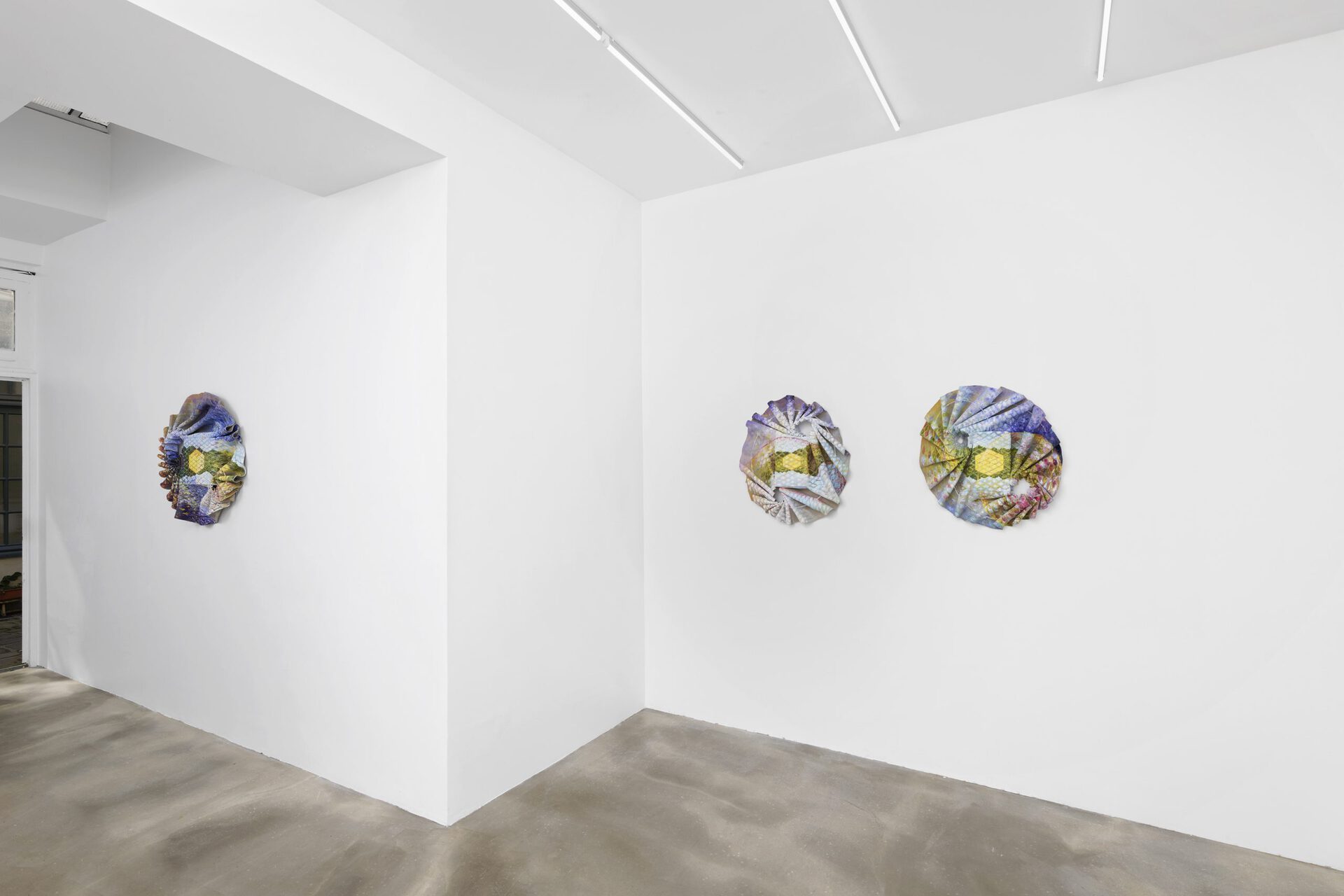 Johanna Odersky, Spin, 2021, exhibition view, Sans titre (2016), Paris