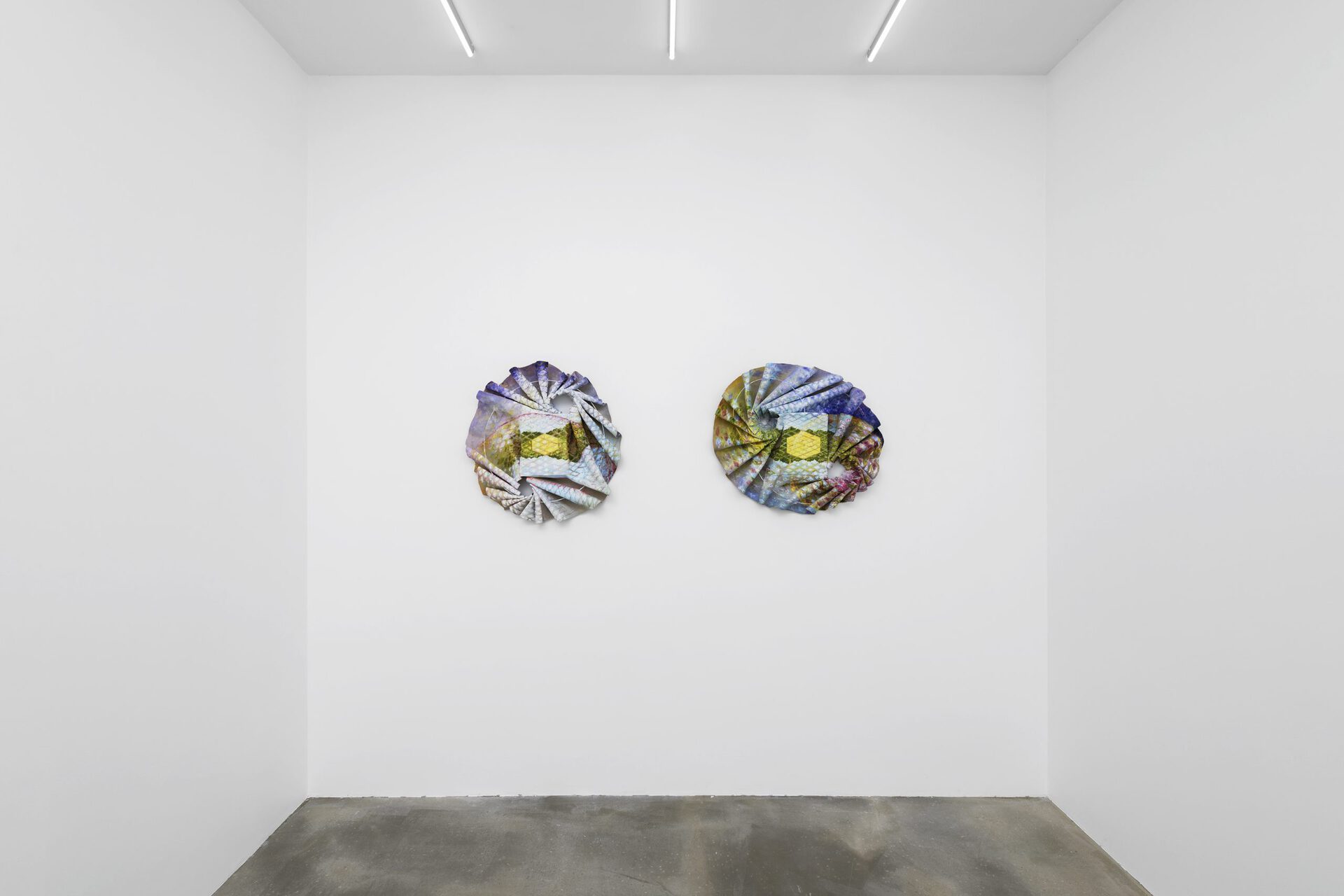 Johanna Odersky, Spin, 2021, exhibition view, Sans titre (2016), Paris