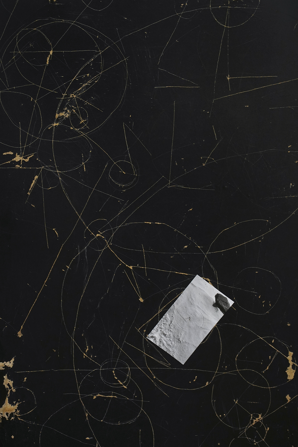 Mika Schwarz, from: Two partners are dancing out on a big floor–and nobody leads, 2020, Scribing on table 60 x 100 cm, laser print 8,5 x 15 cm