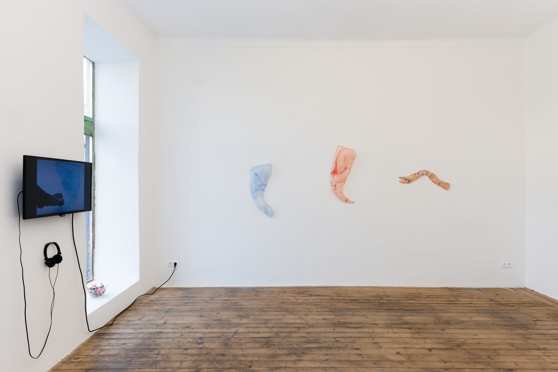 Tarek Lakhrissi, I wear my wounds on my tongue, installation view, Kevin Space 2021. Photo: Maximilian Anelli-Monti
