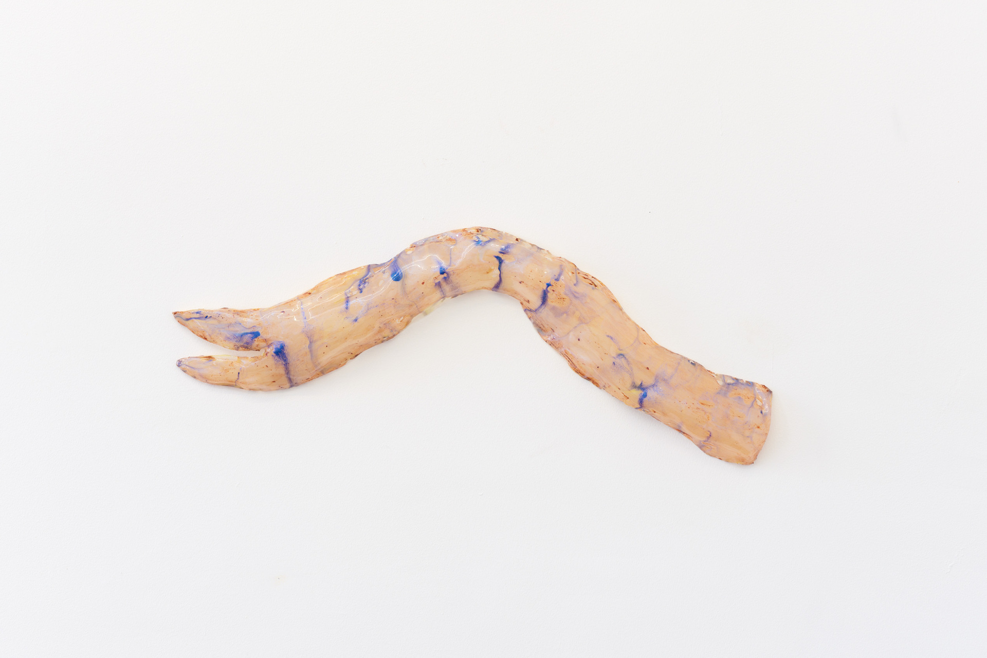 Tarek Lakhrissi, Tongue V, 2021, resin. Photo: Maximilian Anelli-Monti