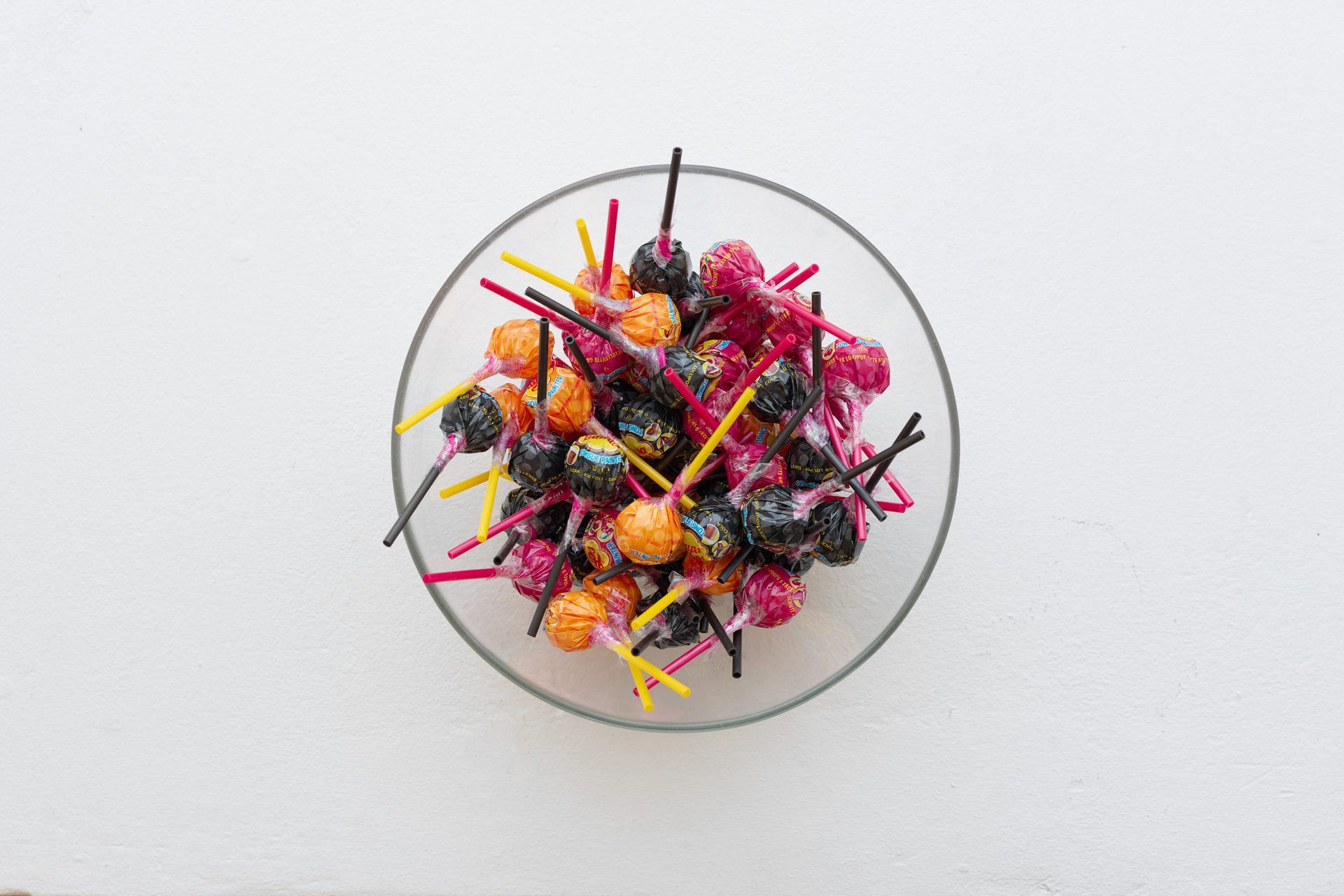 Tarek Lakhrissi, I wear my wounds on my tongue, installation view, Kevin Space 2021. Photo: Maximilian Anelli-Monti