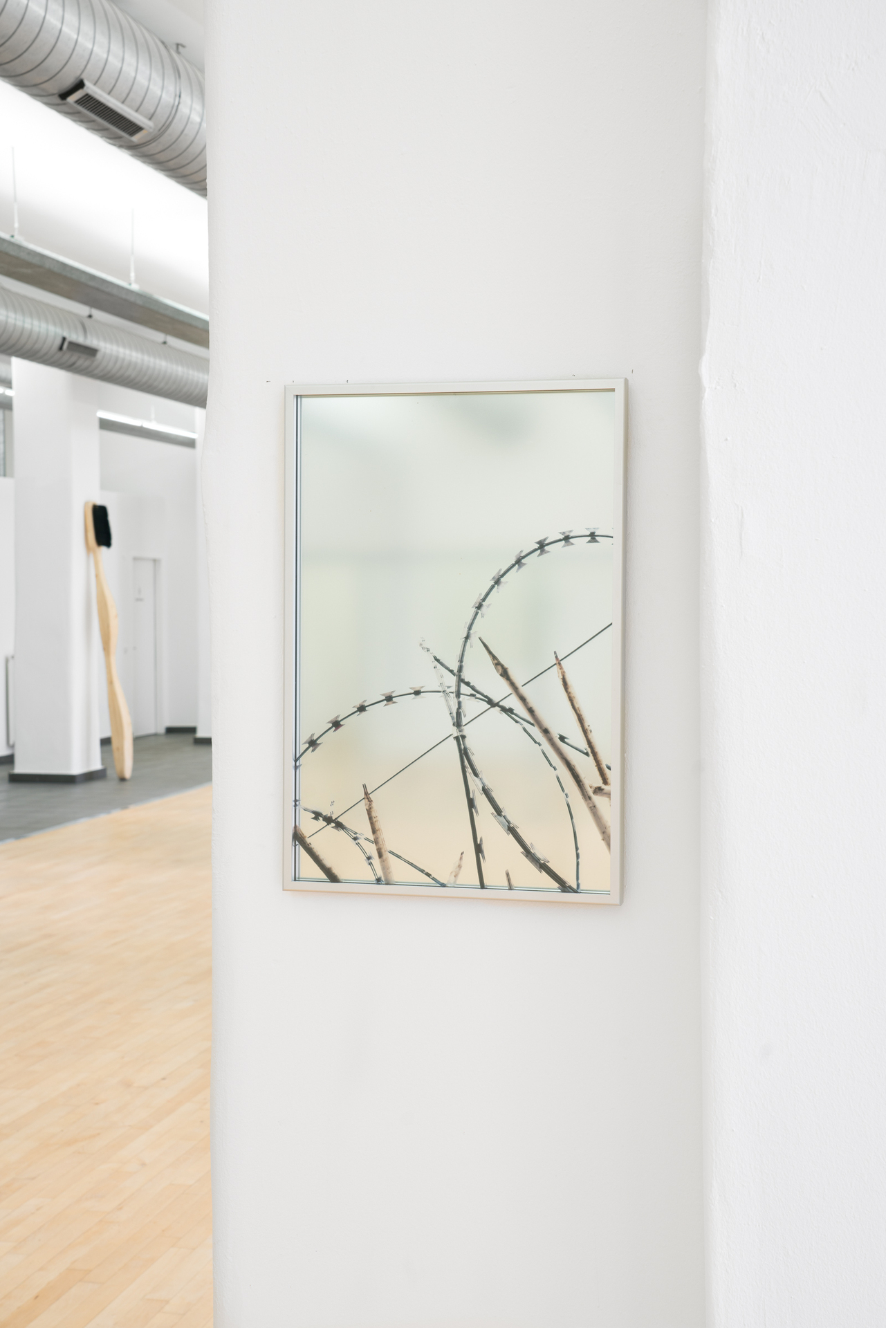 Rahel Goetsch, Candy Lover (P) + Candy Lover (A), 2021, wood, wax, and PVC bristles, 20 x 30 x 250 cm, Jakob Francisco, stay (u.p.), 2021, uv-print on mirror, spacer frame, flint glass, 60 x 40 cm