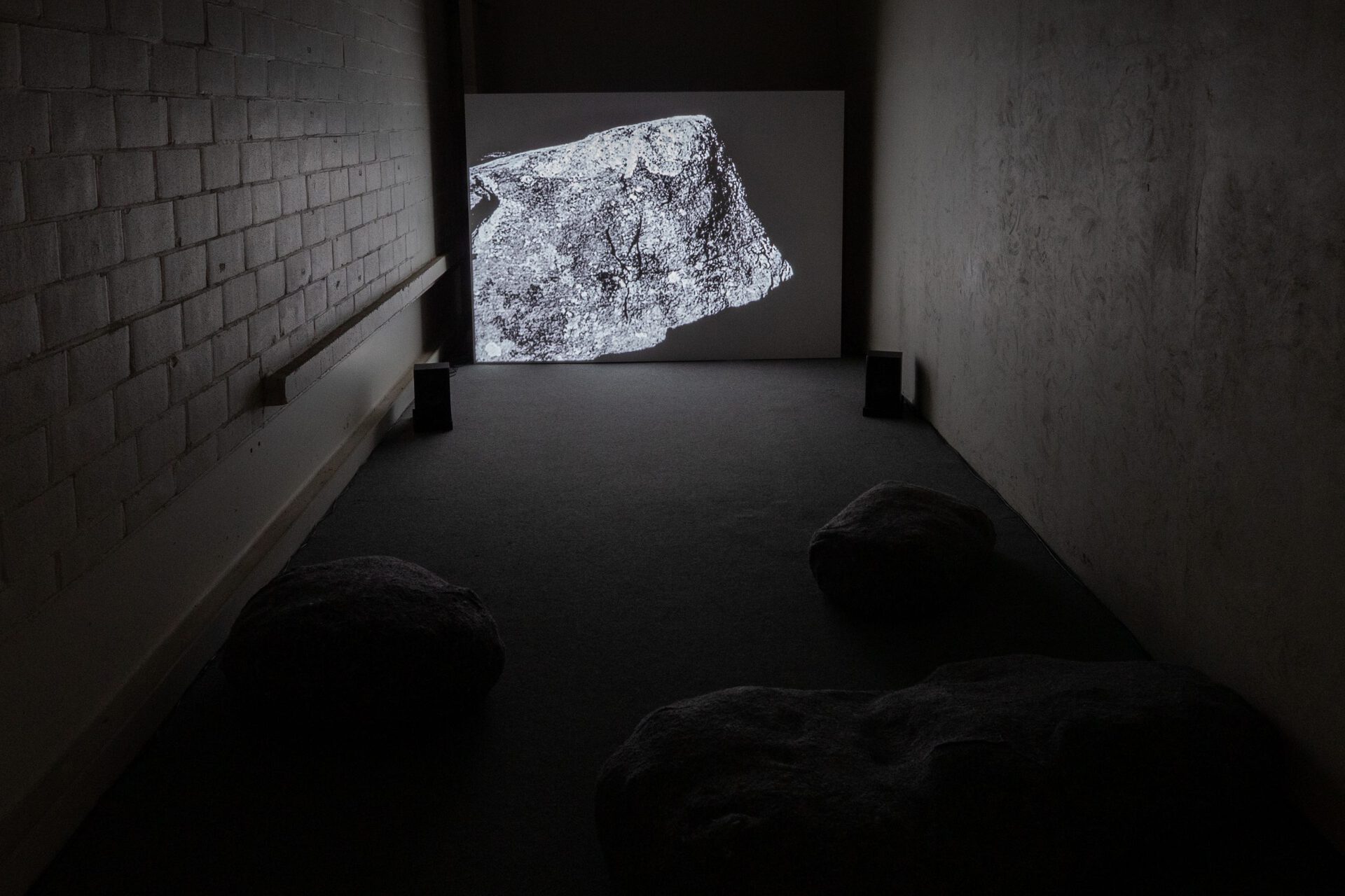 Jake Caleb, Supporting Stones, 2021 16mm to digital, 10mins