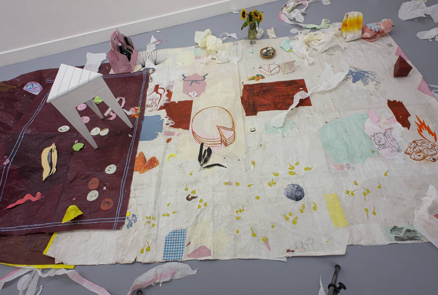 Annick Nölle, Hot Compost, 2021, Installation view