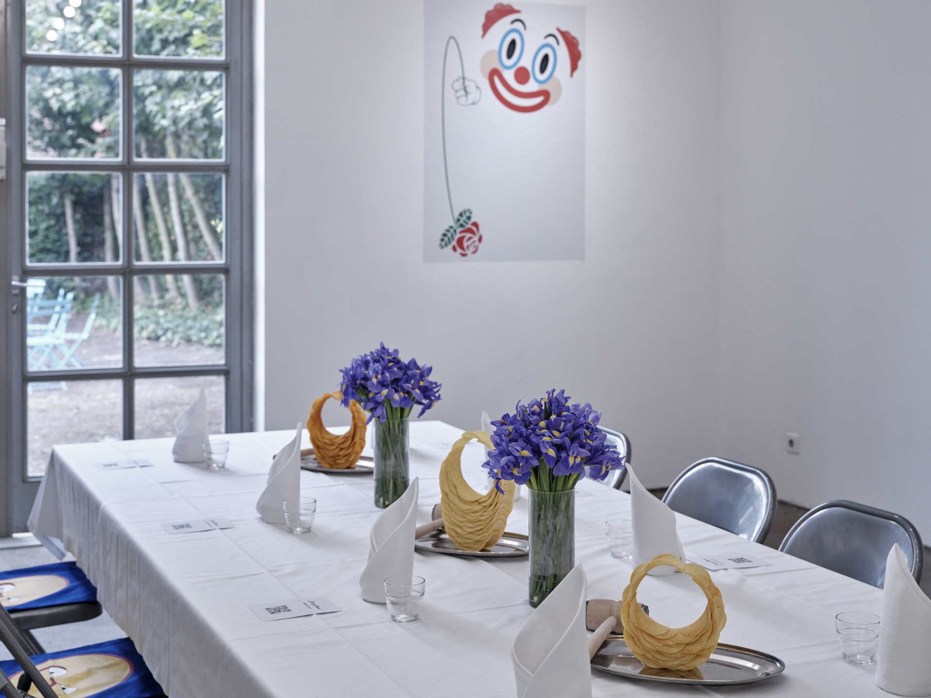 Durty_Beanz, All Things Pass: a vegetarian tasting menu (Edible Welcome Sculptures), performance. Photo: Helmut Claus