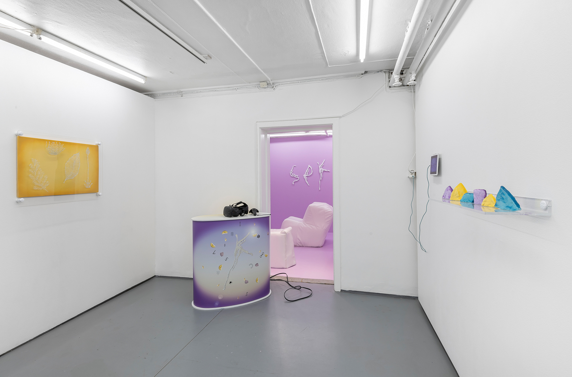 Maren Dagny Juell, Lick Pick Kick, 2021, VR installation.