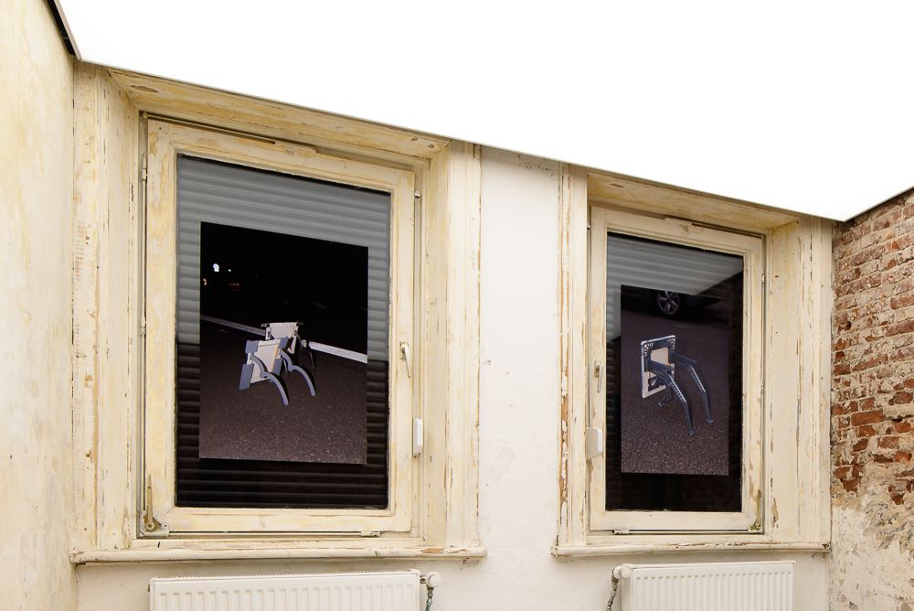 Jung Min Lee, Reaper and Lack on the Freihafenelbbrücke, 2021, digital print /Crossing Laser on the Auen Str. , 2021, digital print