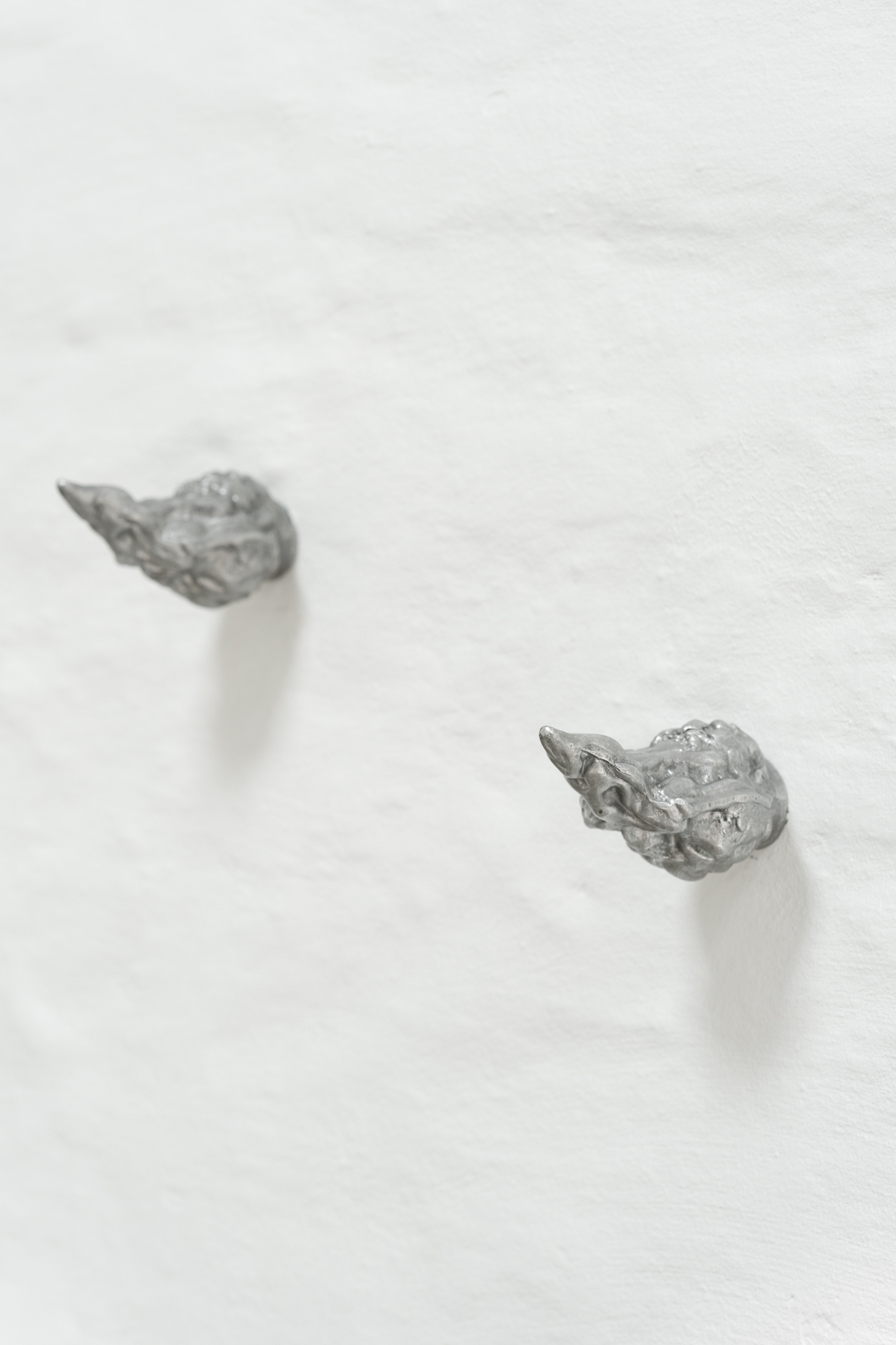 Inside Job (Ula Lucińska & Michał Knychaus), Growl, aluminium, 2019 (detail)