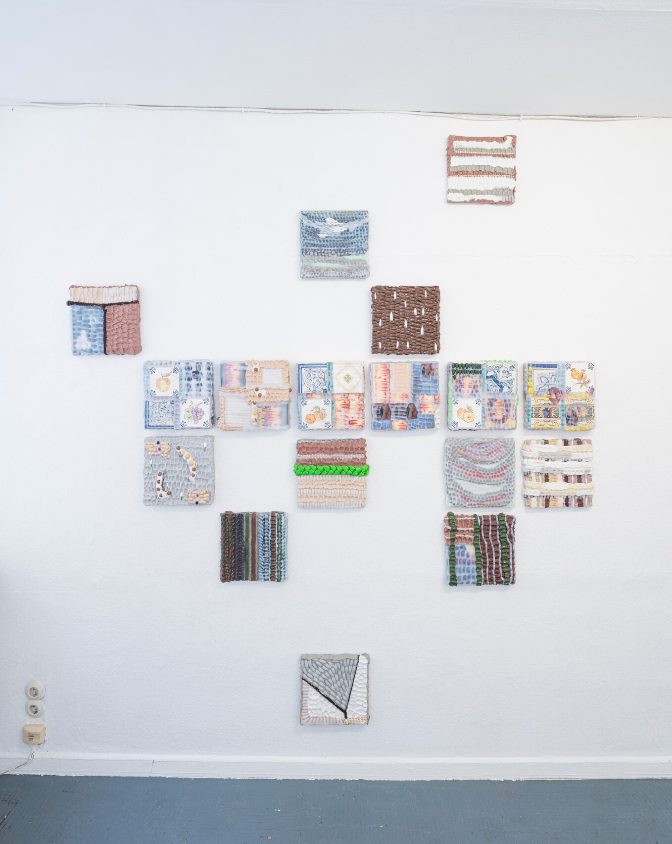 Theresa Weber, Cosmic Momento, 2021, installation view