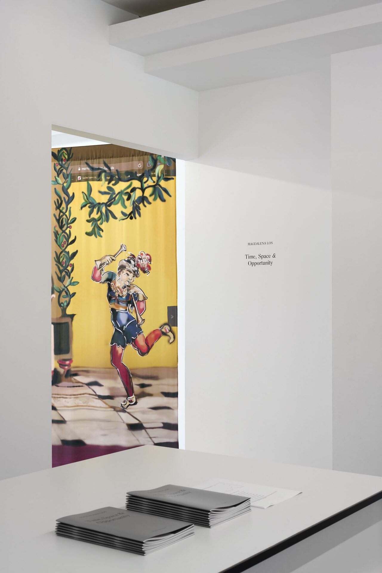 Magdalena Los, Dong! (Ost), digital print on silksatin, aluminium tube, 218 x 117cm