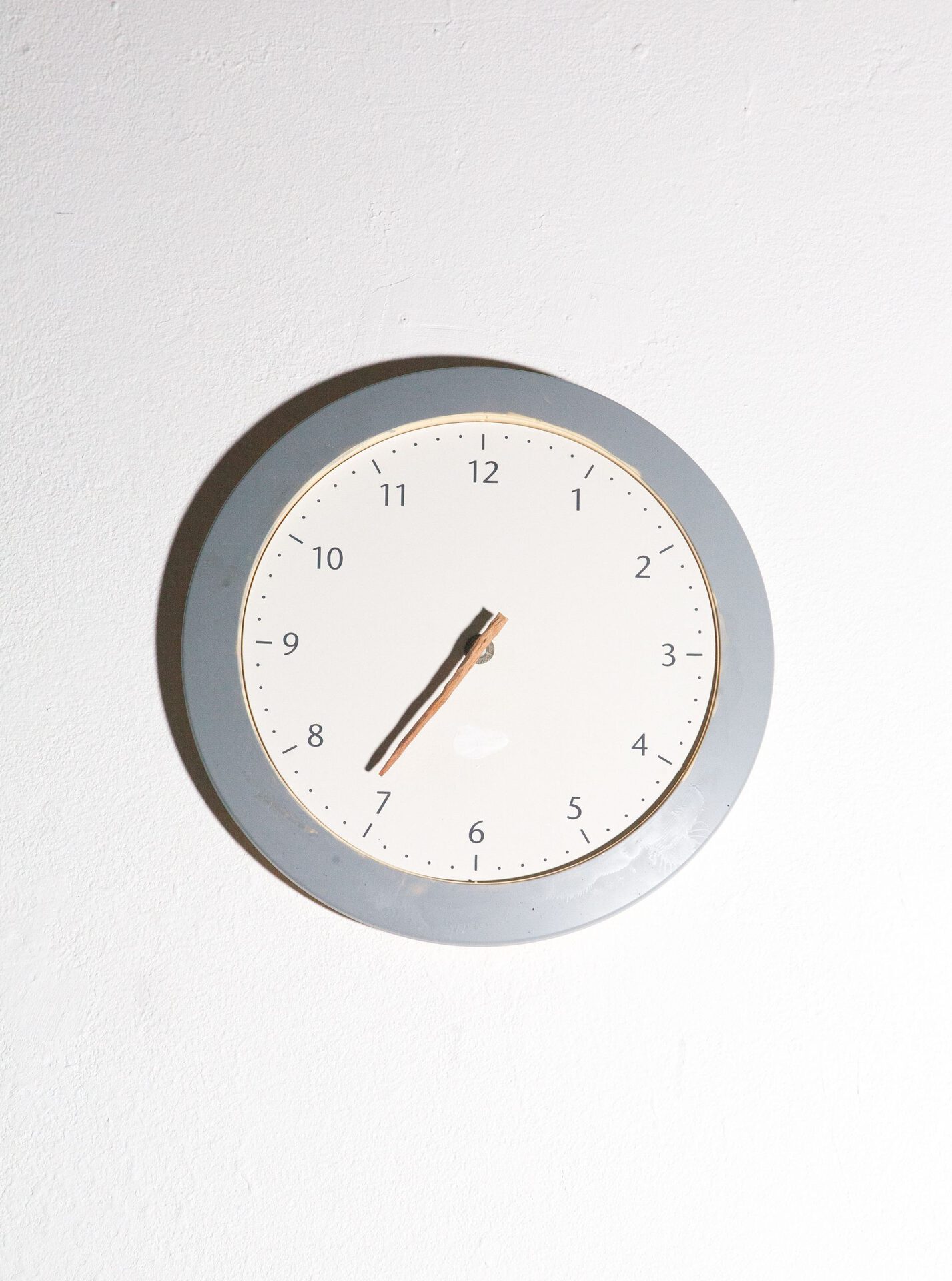Suyoung Yang, "Alseep Long Away" , material-lindenwood, clock, 2019