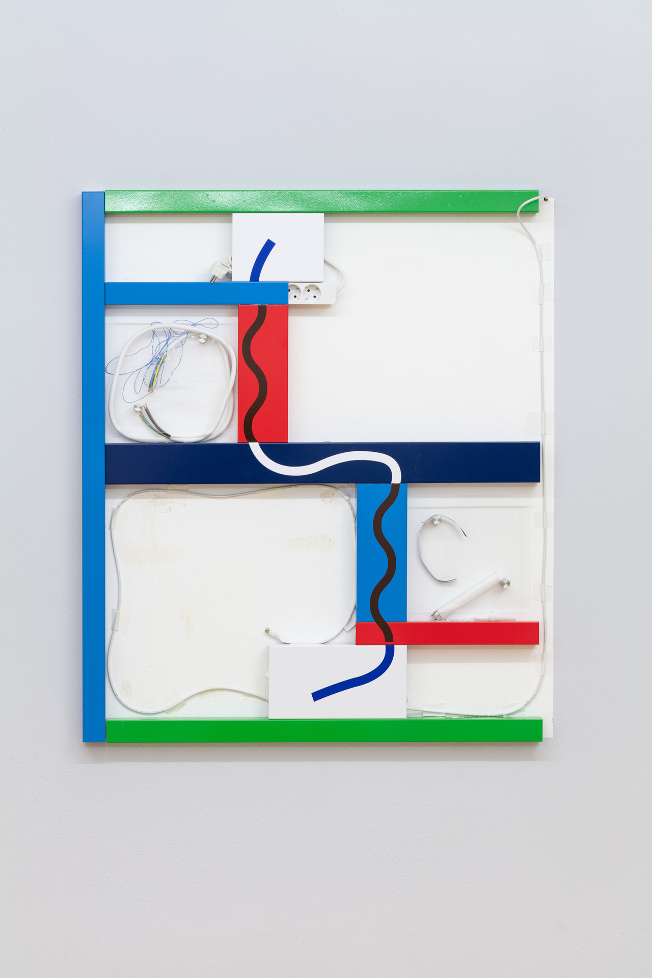 Hilla Toony Navok, Front view (Neon), 2021, Coated metal, synthetic material, plug, cables, neon tube, paper, nail brush, 120 x 105 x 5 cm