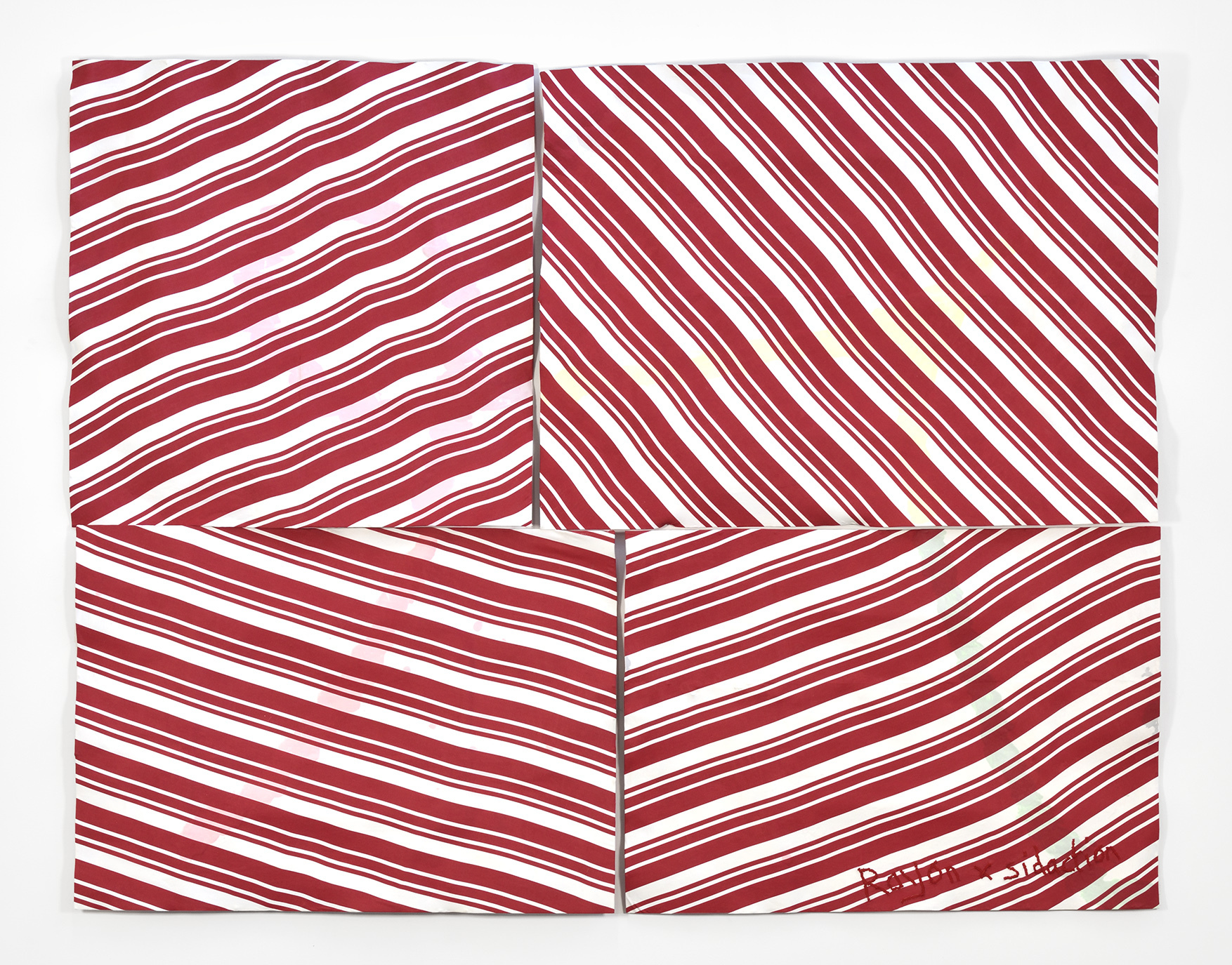 Matthieu Hemmer, Fashioning : Rayon x sidaction, 2021, Louis Vuitton fabric and brightening optic paint on lead, 143 x 103 x 0,3 cm