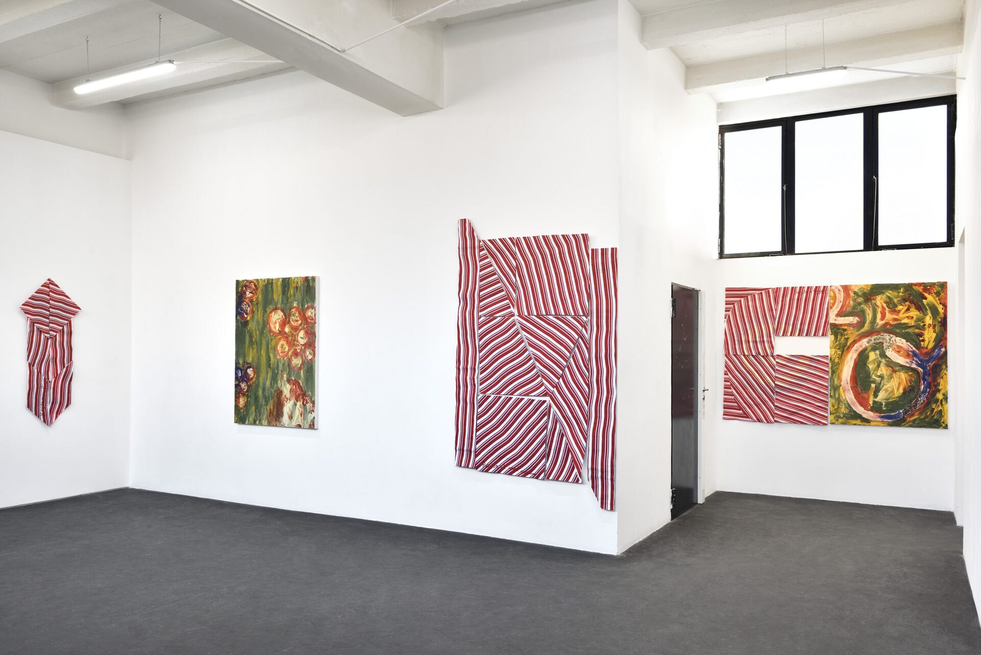 Matthieu Hemmer, I see you in dissolution, 2021, Bagnoler, Bagnolet, exhibition view