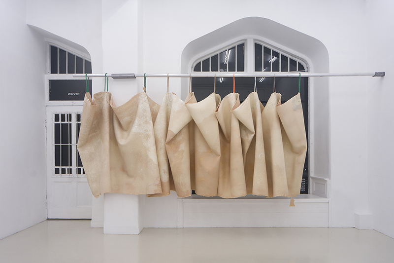 Liesl Raff, Curtain, 2021 (Latex, talcum, rope, jute, aluminium, steel, dimensions variable).