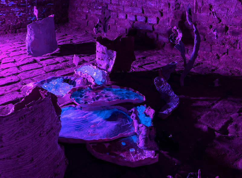 tiefkeller, -5, 2021, glazed ceramics, Artist Mukbang, Ultra Violet Quinine Jelly, 2021