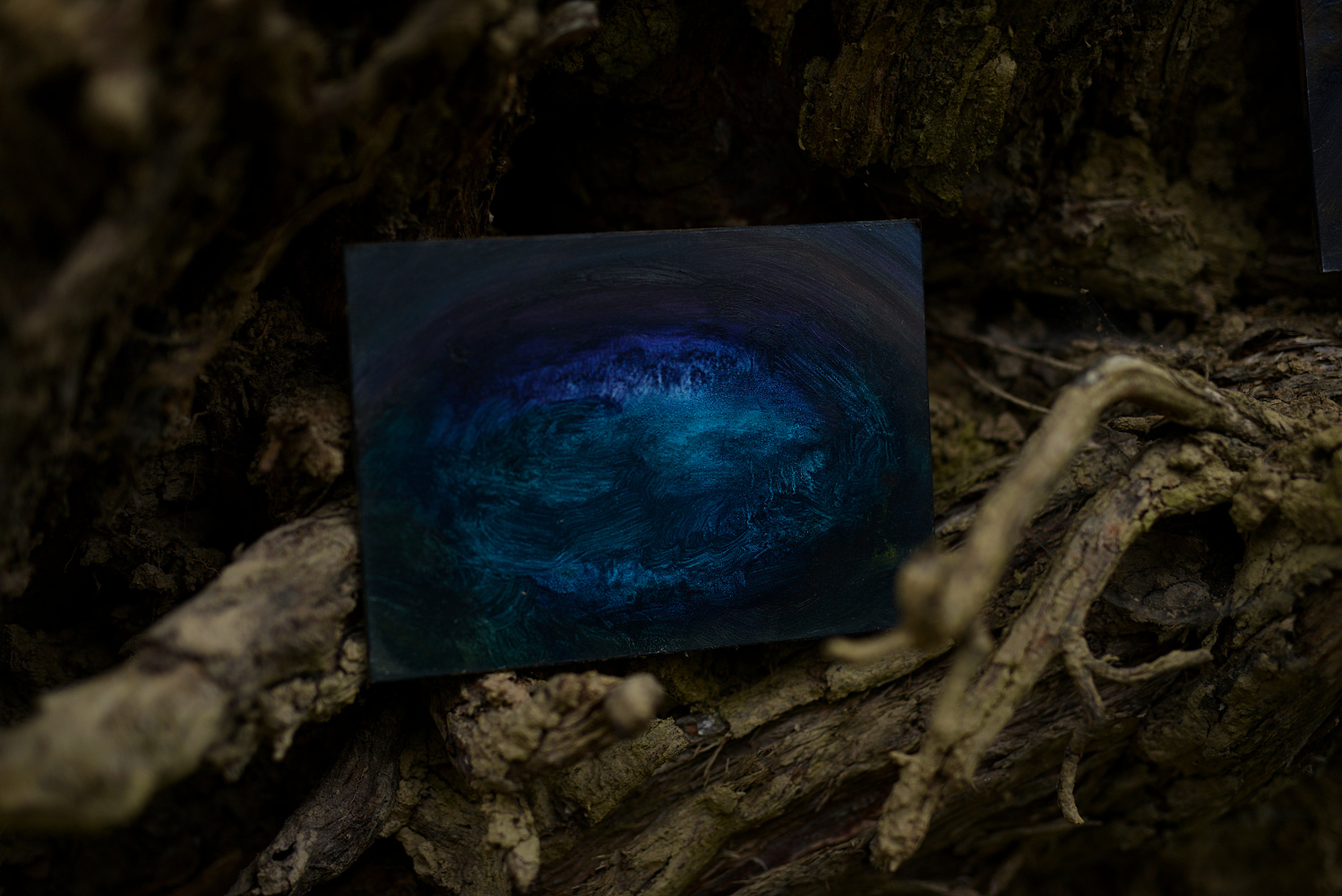 Dreamscape vii (lucidity), oil on board, 12.5 x 18cm, 2021