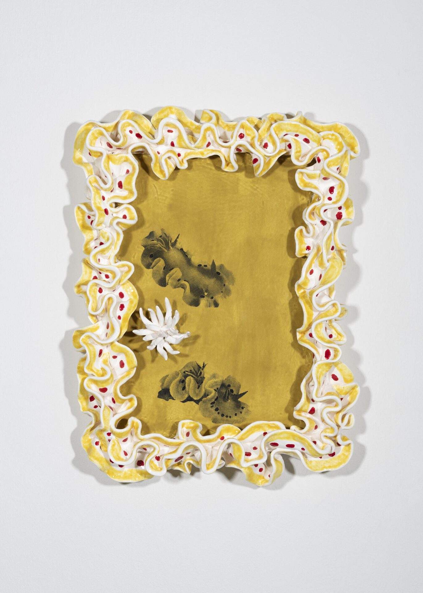 June Fischer, Ardeadoris Cruenta, 2020, Silkscreen on porcelain, 21 x 29.7 cm