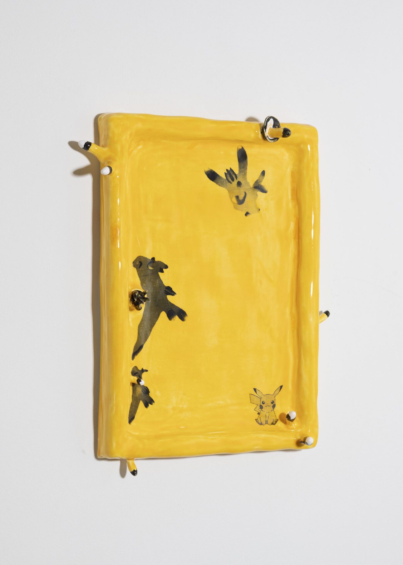 June Fischer, Thecacera Pacifica, 2020, Silkscreen on porcelain, 21 x 29.7 cm