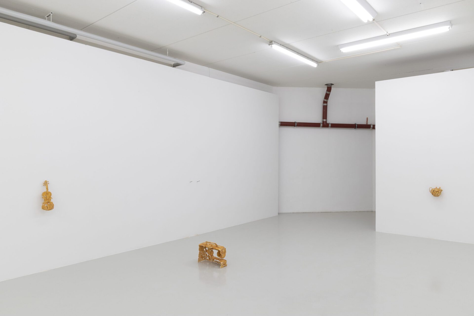 Kåre Frang, Installation view of Attachments, 26.11.2021-08.01.2022, Lagune Ouest
