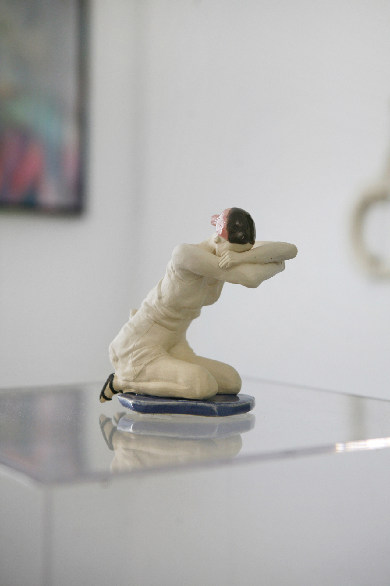 Siobhan Furnary, Crying Woman, 2021, Glazed ceramic, 15 x 10 x 7 cm