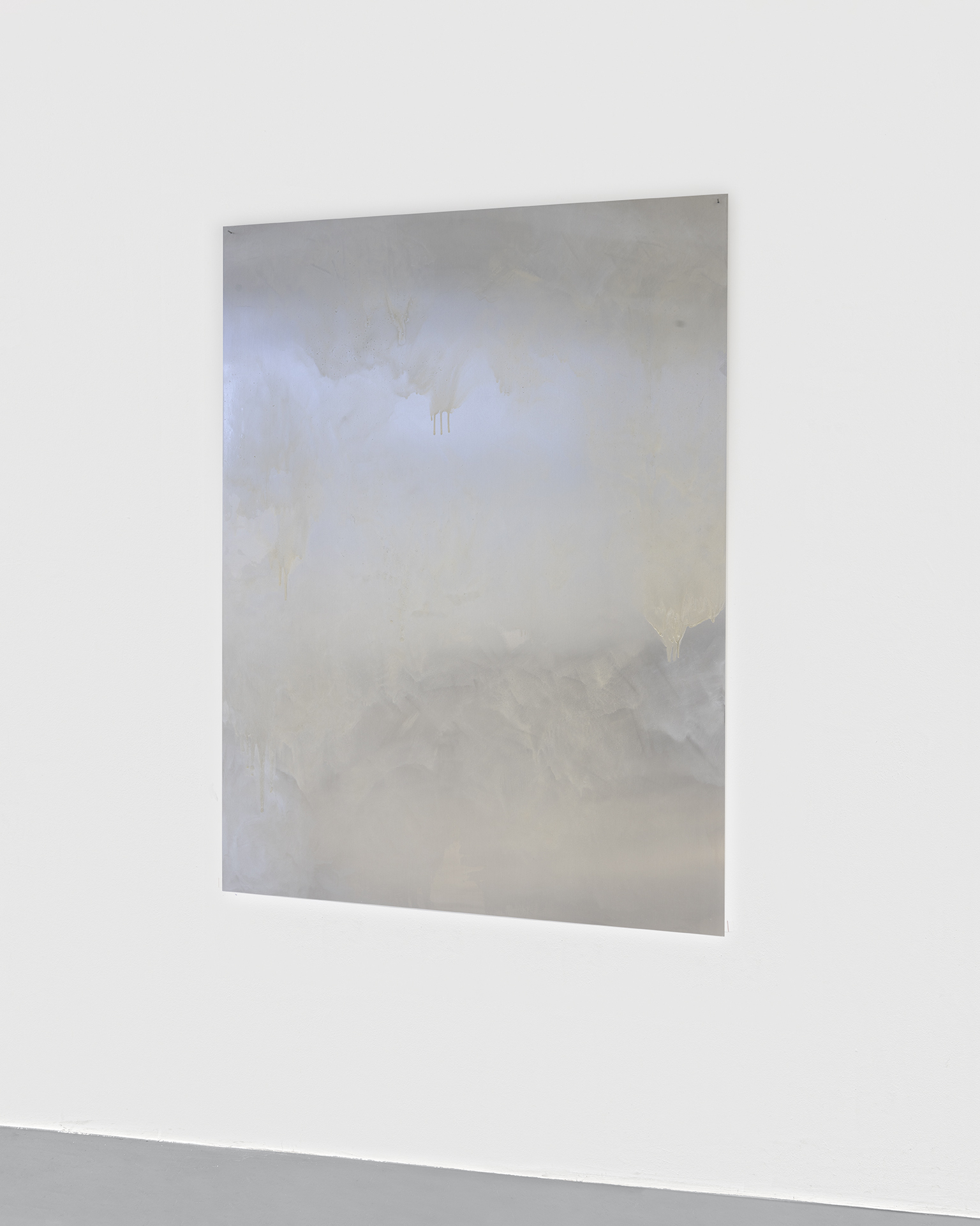 Jennifer Bannert, untitled (metallic), 2021, oil on aluminium, 135x100 cm