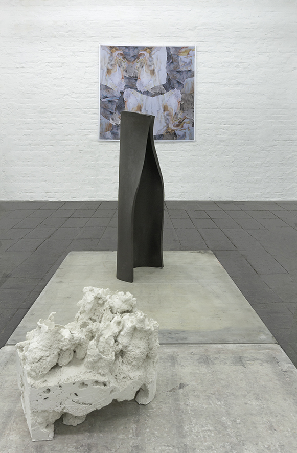 Ruth Weigand, exhibition view "Other thoughts" at KunstWerk Köln 2021
