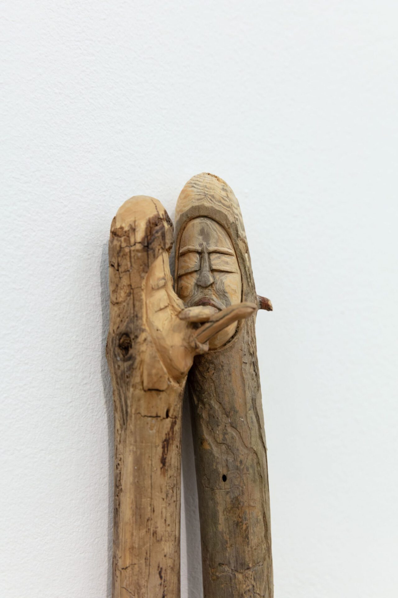 Birke Gorm, IOU, 2021, wood, 41 × 8 × 7 cm, Courtesy the artist and Croy Nielsen, Vienna.